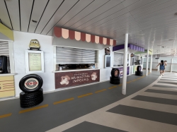 Disney Dream Flos Cafe picture Uploaded in 2026 Photo courtesy of Scott Weinfeld. Disney Dream Flos Cafe picture