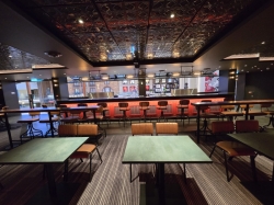 Icon of the Seas Dueling Pianos picture