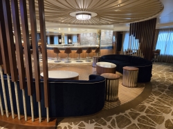 Icon of the Seas Schooner Bar picture