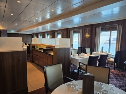 Icon of the Seas Dining Room picture