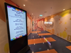 Icon of the Seas Adventure Ocean picture