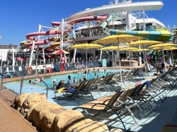 Oasis of the Seas Beach Pool picture