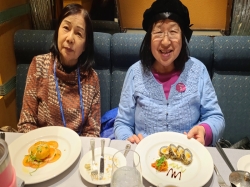 Reserve Collection Dining picture