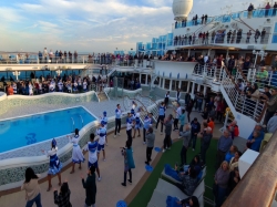 Diamond Princess Neptunes Reef & Pool picture