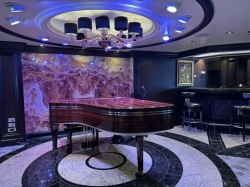 Martinis Piano Bar picture