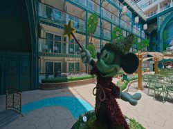 Disney Adventure Disney Imagination Garden picture