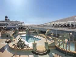 Le Grand Bleu Pool Area picture