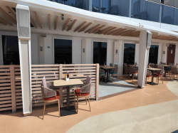 Norwegian Luna Local Bar & Grill picture