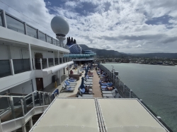 Norwegian Aqua Main Pool picture