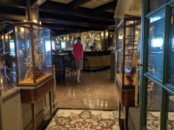 Emerald Princess O Malleys Irish Pub picture