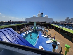 MAS Islander 5 OClock Pool and Bar picture
