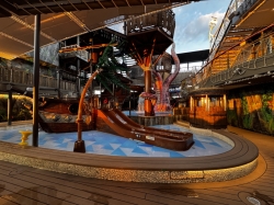MSC Seascape Pirates Cove Aquapark picture