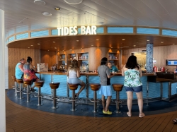 Carnival Jubilee Tides Pool Bar picture