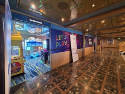 MAS Islander Far Out Arcade picture