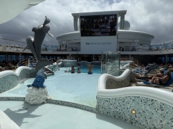 Grand Princess Neptunes Reef and Pool picture