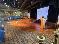 Explorers Lounge picture