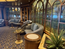 Explorers Lounge picture