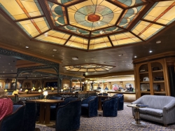 Explorers Lounge picture