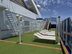 Grand Princess Sun Deck picture