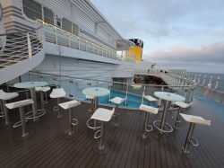 Deck 18 picture