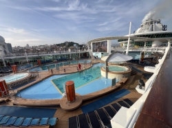 Liberty of the Seas Main Pool picture