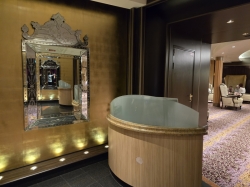 Allure of the Seas Main Dining Room picture