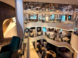 Norwegian Luna Penrose Atrium picture