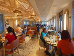 Norwegian Luna Local Bar & Grill picture