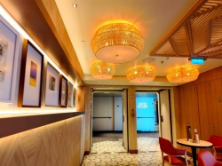 Norwegian Luna Local Bar & Grill picture