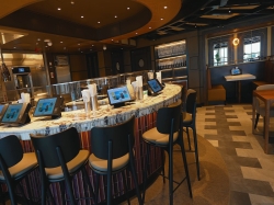 Norwegian Luna Indulge Food Hall picture