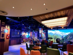 Norwegian Luna Syd Normans Pour House picture