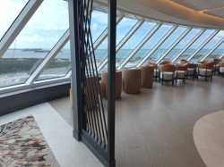 Norwegian Luna Observation Lounge picture
