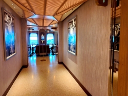 Norwegian Luna Local Bar & Grill picture