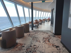 Norwegian Luna Observation Lounge picture