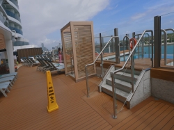 Norwegian Luna Infinity Beach picture