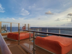 Norwegian Luna Infinity Beach picture