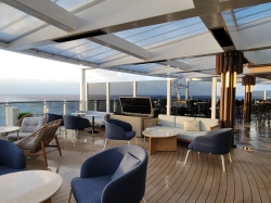 Norwegian Luna Indulge Outdoor Lounge picture
