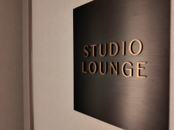 Norwegian Luna Studio Lounge picture