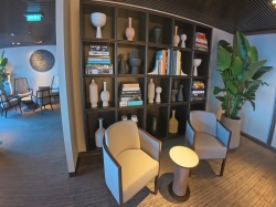 Norwegian Luna Haven Lounge picture