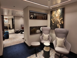 Norwegian Luna Studio Lounge picture