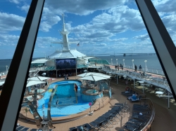 Viking Crown Lounge picture