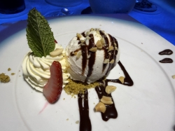 Celebrity Silhouette Qsine picture