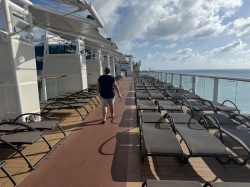 Celebrity Silhouette Jogging Track picture