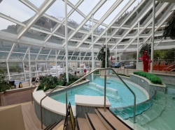 Ovation of the Seas Solarium picture