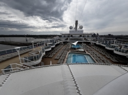 Sky Princess Main Pools picture