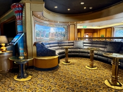 Explorers Lounge picture