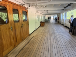 Zaandam Promenade Deck picture