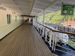 Zaandam Promenade Deck picture