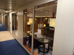 Neptune Lounge picture