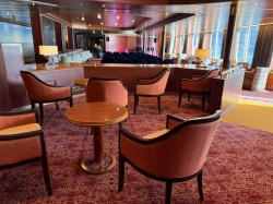 Explorers Lounge picture